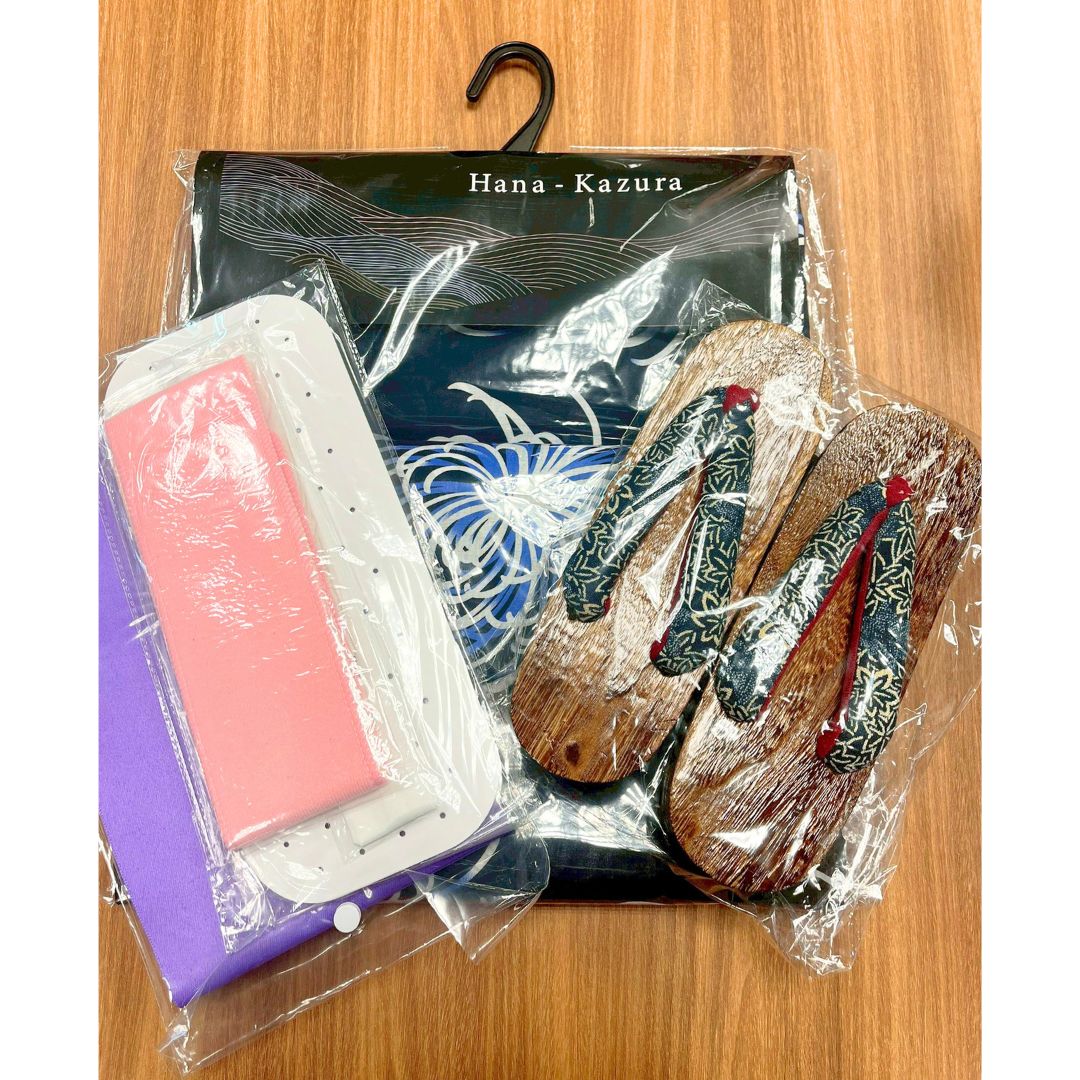 Women's  Yukata Free Size 3-Piece Set (Yukata, Obi, Geta)  Navy With White & Light-blue Chrysanthemum / Clothes Set 1